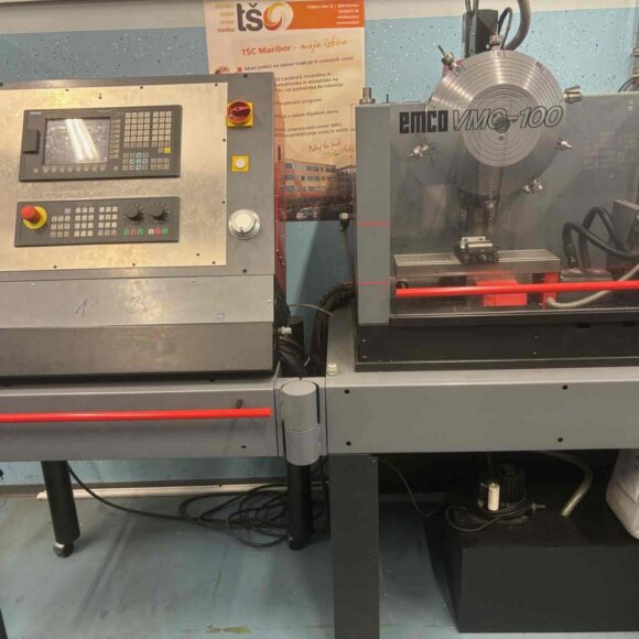 (Slovenian) B008 – delavnica za 3- in 4-osne CNC obdelave